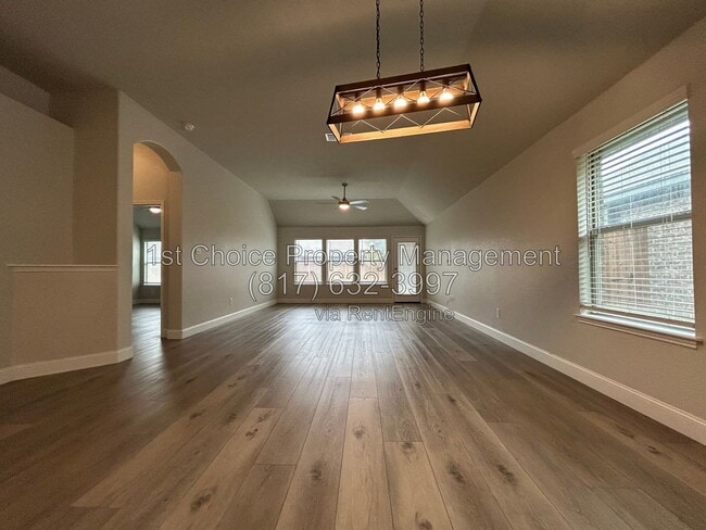 Building Photo - 6340 Battle Mountain Trl