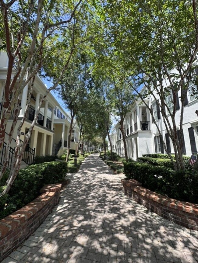 Building Photo - 2018 Brink Alley