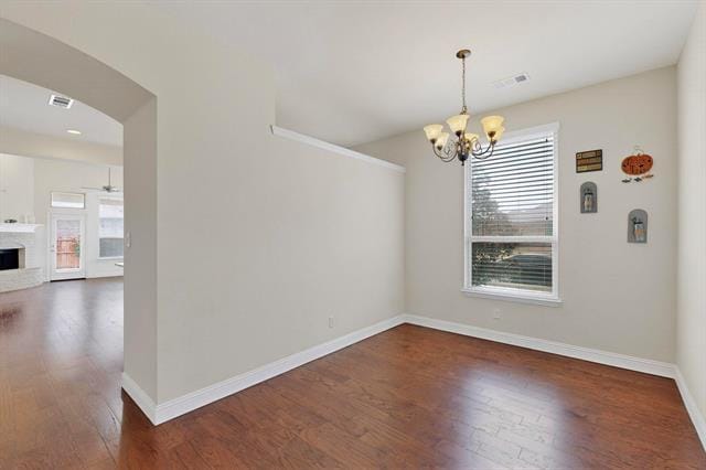 Building Photo - 1009 Mesa Crest Dr