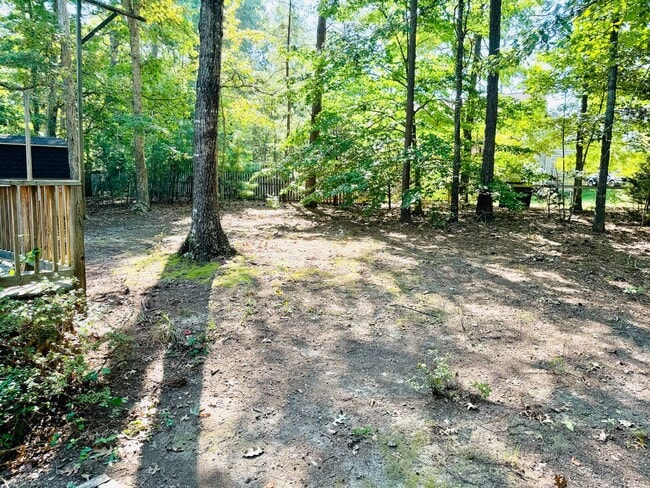 Building Photo - 3Bed/2Bath Lake Monticello Rental