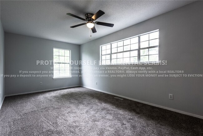 Building Photo - 2554 W Houston St