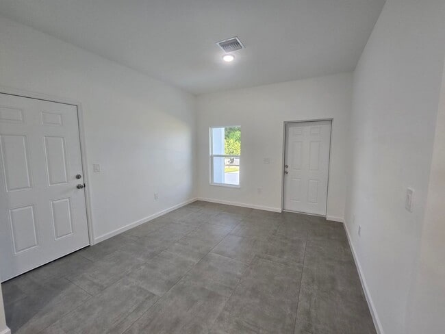 Building Photo - Brand-New 2/2/1 -SW Lehigh Acres-See this one TODAY!