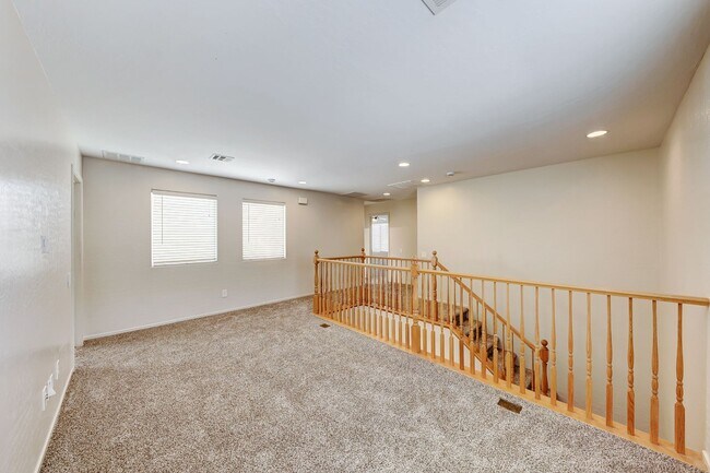 Building Photo - Beautiful Anthem Highland 3 Bedroom Home!