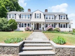 Building Photo - 1145 Boylston St