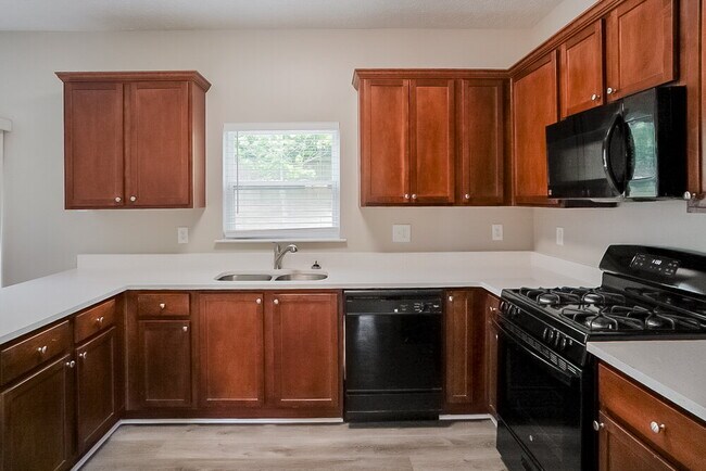 Building Photo - 5505 Somer Ridge Ct