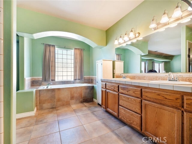 Building Photo - 14096 Branding Iron Dr