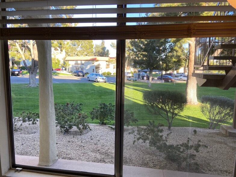 Building Photo - 9645 Spyglass Ave