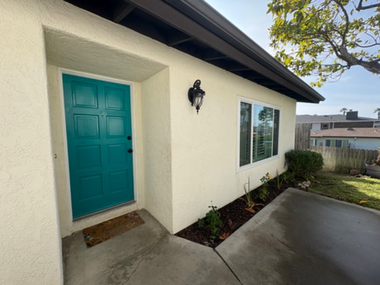 Building Photo - 112 Avenida Dolores