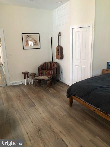 Building Photo - 5022 Walton Ave