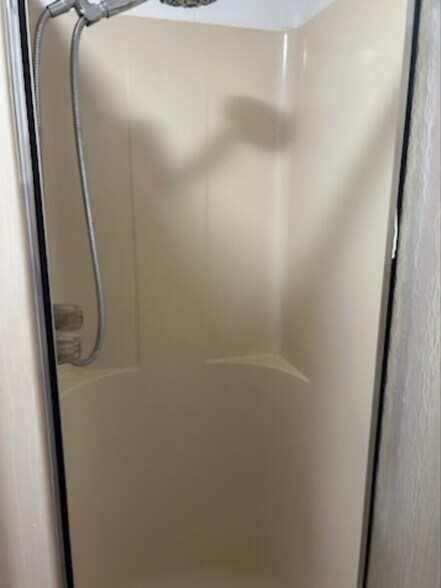 Building Photo - 54 Main St