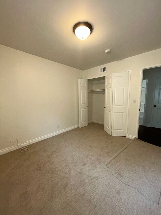 Building Photo - Listen to Running Streams-Ponderosa-2 bed/...