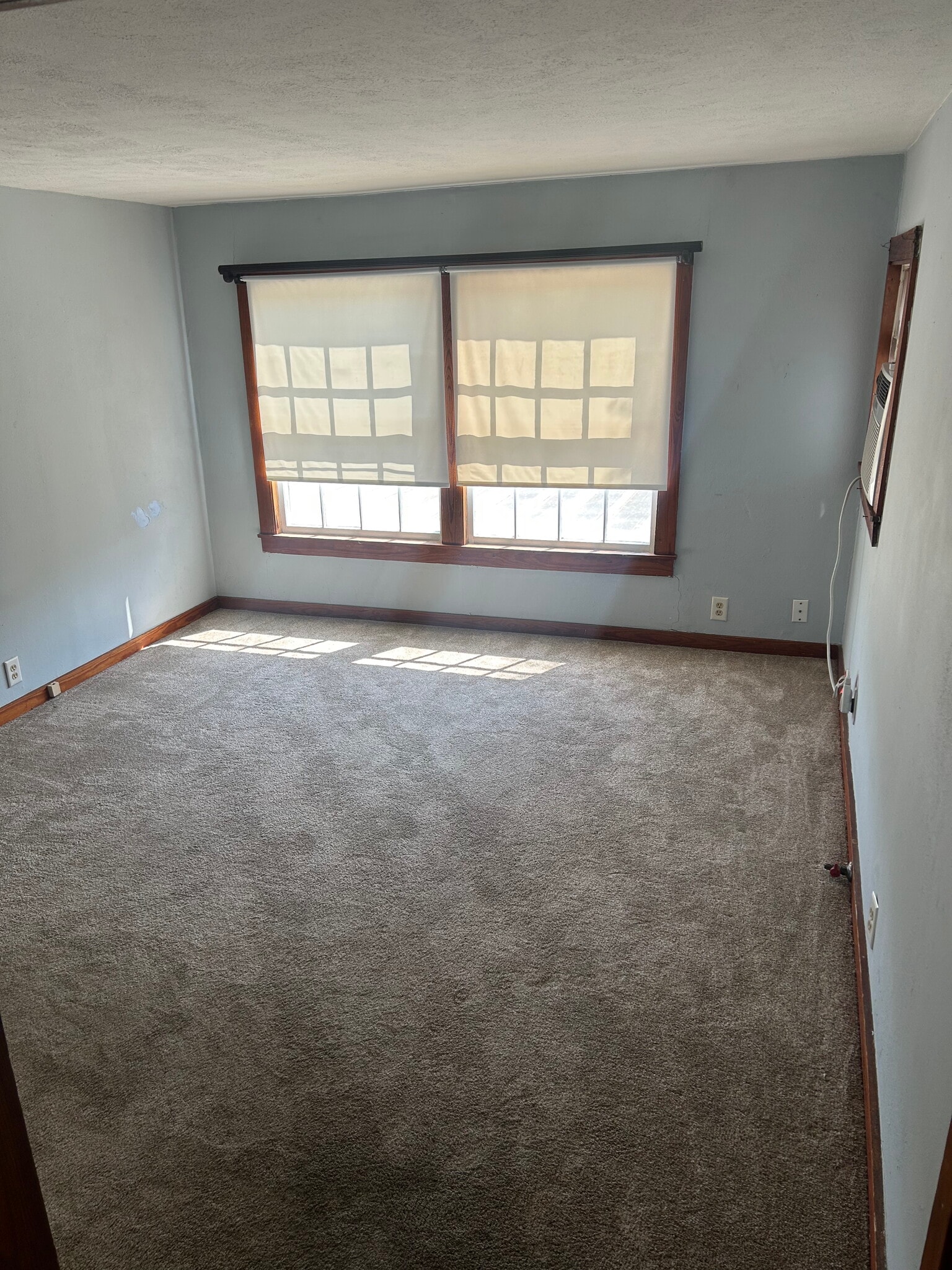 Living Room view B. - 525 Church St