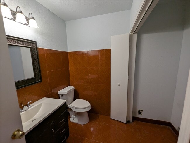 Building Photo - 12045 Willow Trail