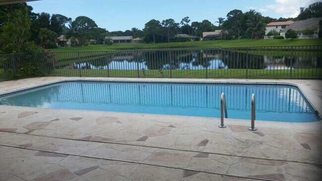 Building Photo - 4020 NW 24th Terrace