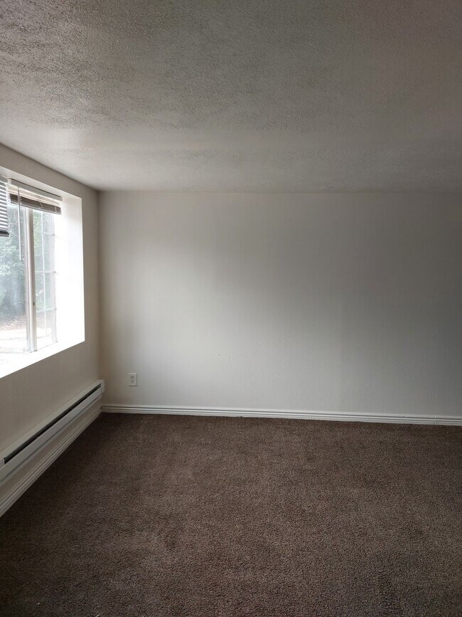 Building Photo - Location, Location, Location.