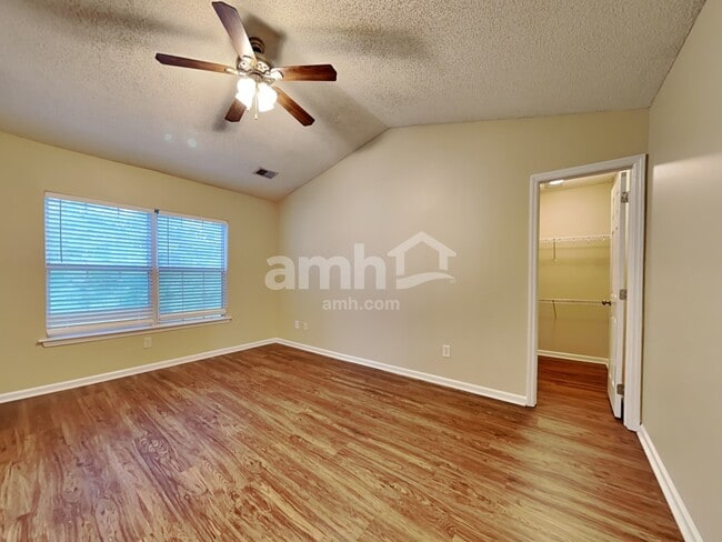 Building Photo - 111 Kilpatrick Ct