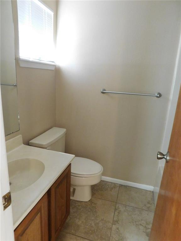 Building Photo - 2725 Santa Fe Unit B - 2/Bed 2.5/Bath - $1...