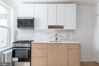 Building Photo - 2143 N Palethorp St