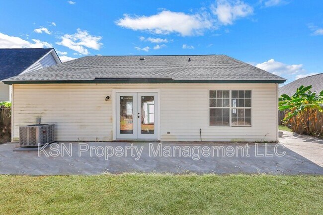 Building Photo - 129 Finn Cir