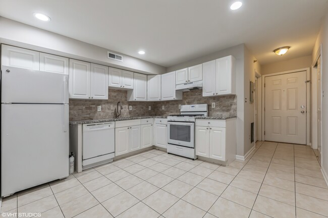 Kitchen - West Gate Apartments of Caldwell