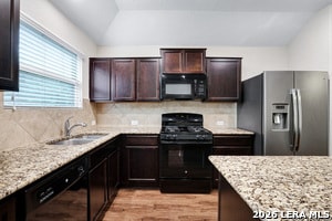 Building Photo - 1922 Marbach Woods