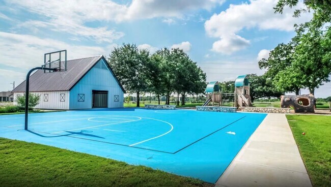 Building Photo - 17835 Plow Horse Ln