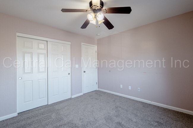 Building Photo - Large 4 Bedroom/2.5 Bath Home with a Large Loft - $2795 Per Month!