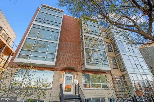 Building Photo - 1610 11th St NW