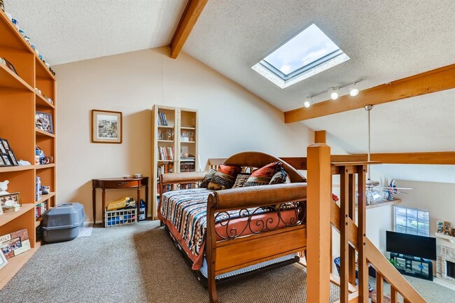 Open spacious loft for guest and family to call their own space. - 13449 Garden Grv