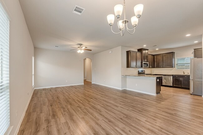Building Photo - 10314 Birch Peak Dr