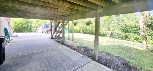 Building Photo - 3 Bed 2 Bath in Robinson, PA