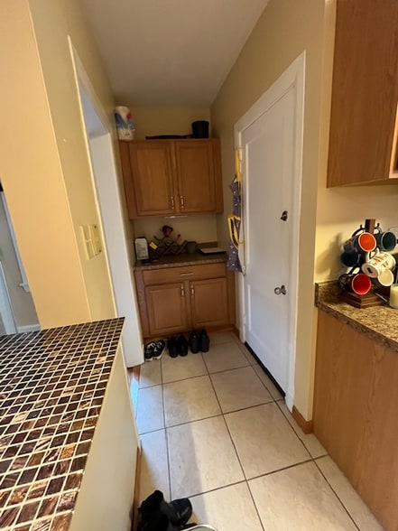 Building Photo - 6225 Monitor St