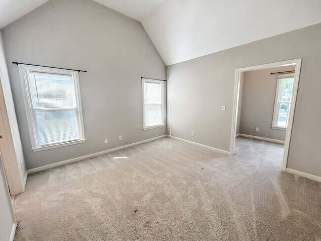 Building Photo - Stunning 5-Bedroom Executive Home in Kennesaw’s Preserve Falcon Hills!