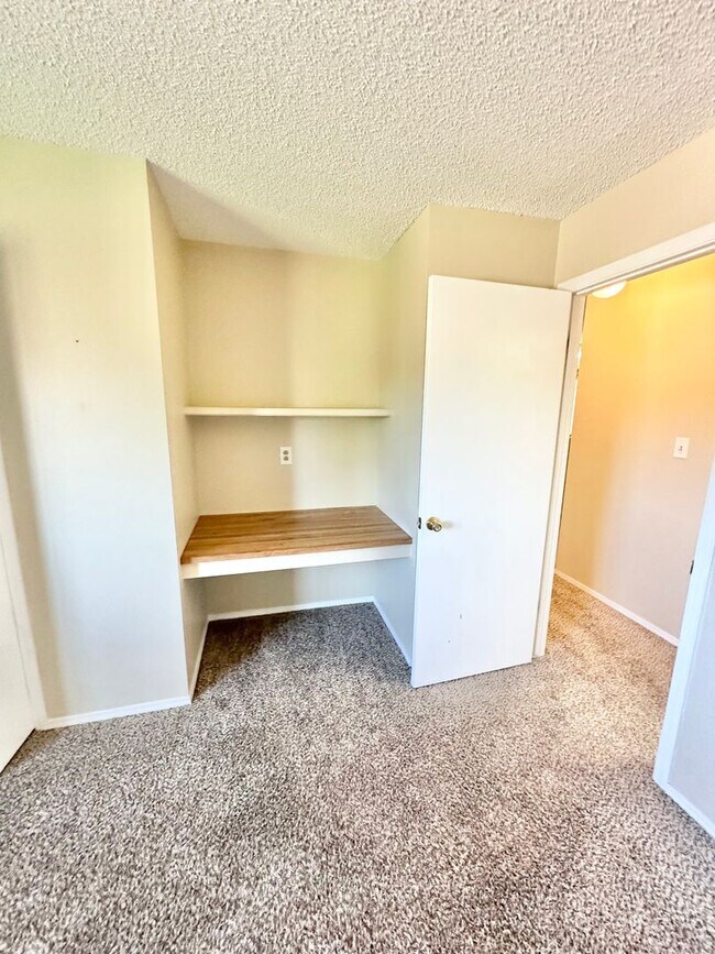 Building Photo - Beautiful home on Sausalito for rent!