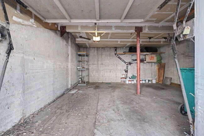 Building Photo - 2982 Park Blvd