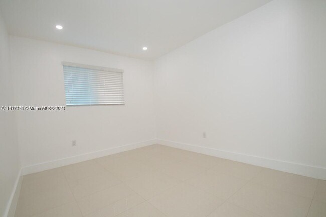 Building Photo - 233 NW 53rd Ave