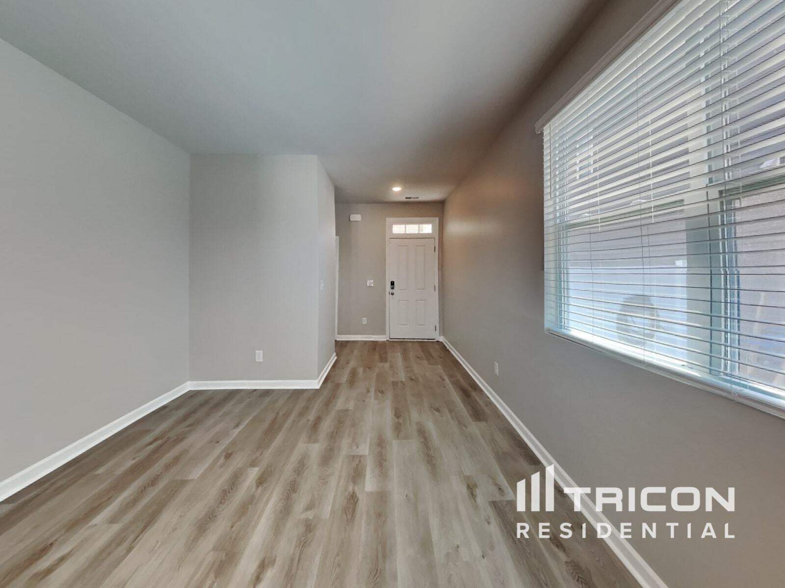 Building Photo - 1068 Pepper Stone Dr