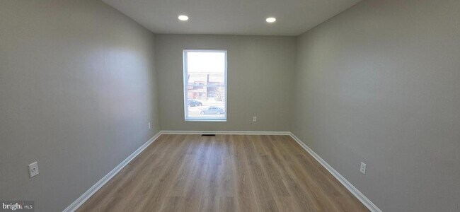 Building Photo - 3114 Banneker Dr NE