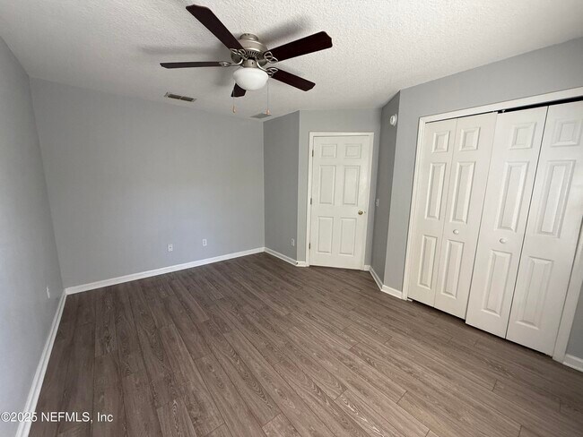 Building Photo - 1865 Green Springs Cir