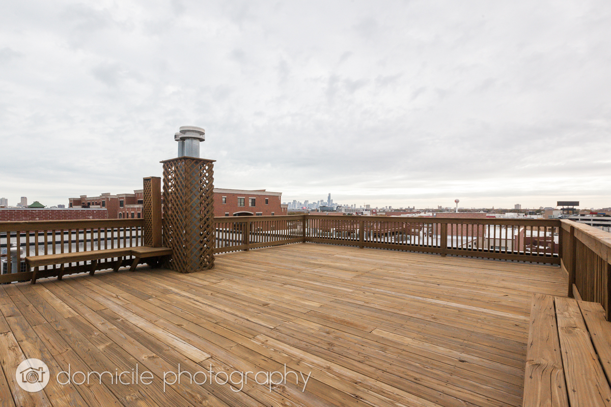 Building Photo - 2307 W Wolfram St