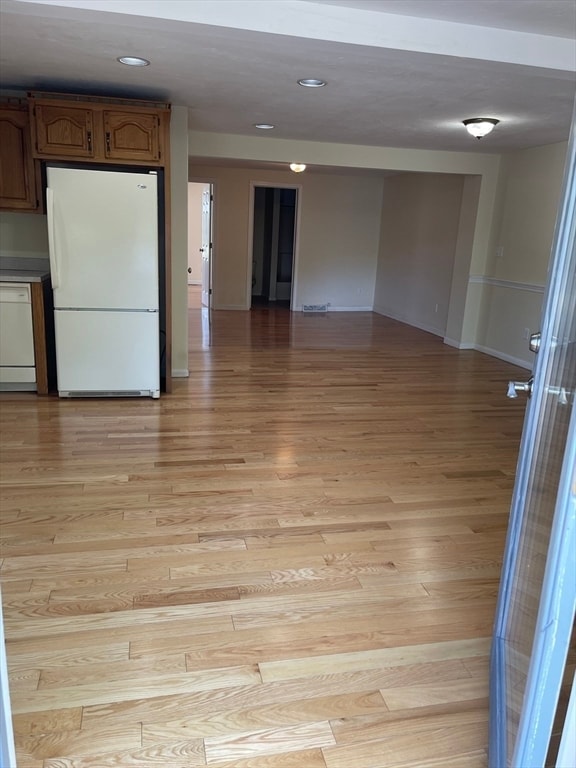 Building Photo - 581 Washington St