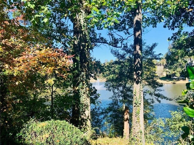 Primary Photo - 720 Creek Wind Ct