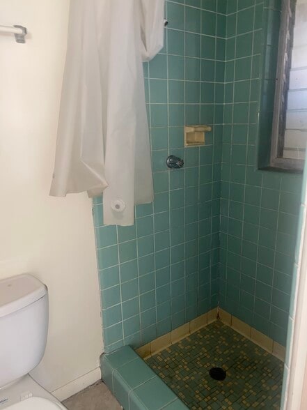 Building Photo - 1845 Orangewood Ave SW