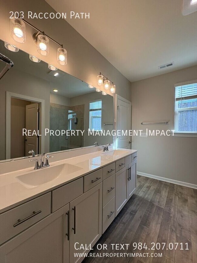 Building Photo - 203 Raccoon Path