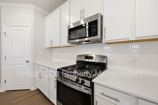 Building Photo - 517 Hanover Shr Ln