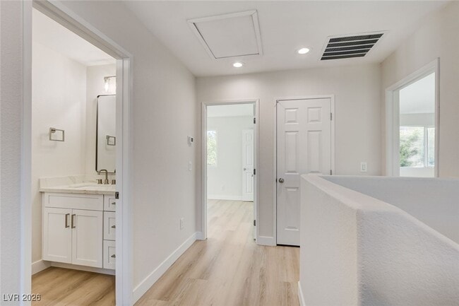 Building Photo - 10807 Cather Ave