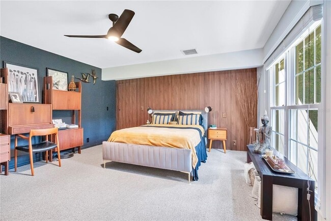 Building Photo - 8 Fernwood Trail