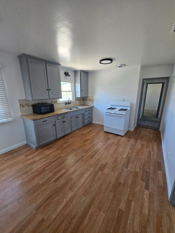 Building Photo - 3585 Timothy Way