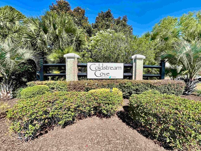 Building Photo - 200 Mossy Stone Ct