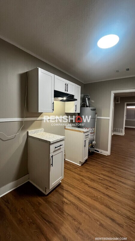 Building Photo - 4092 Orleans Rd